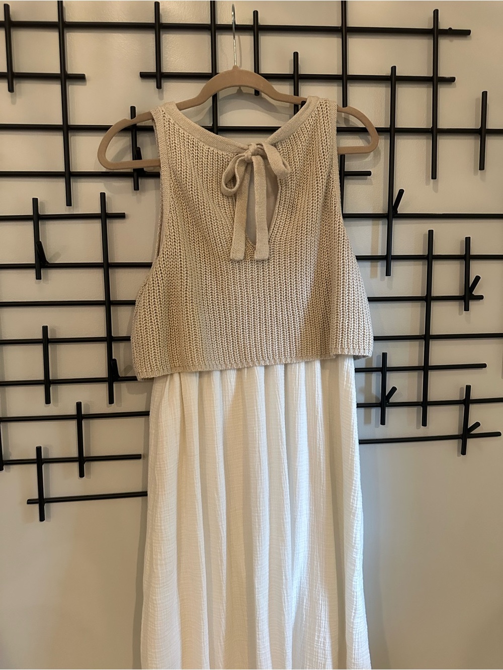 Sleeveless Knit Crop Top Maxi Dress - White & Beige - Picture 3 of 3